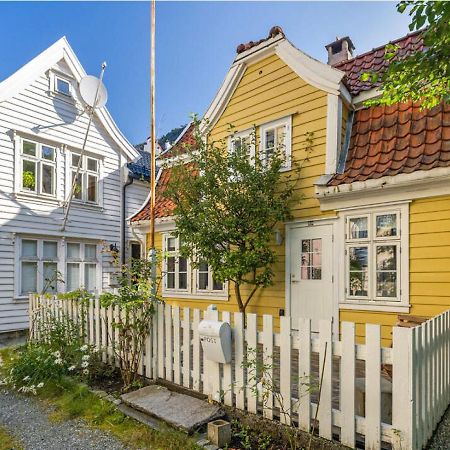 Charming Bergen House, Rare Historic House From 1779, Whole House Leilighet Eksteriør bilde